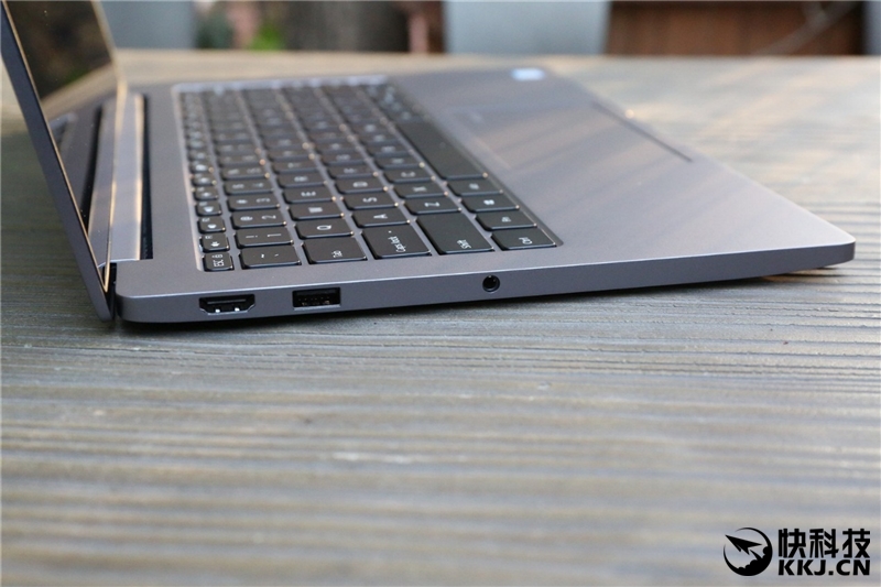 redmibuds3和小米air2s哪个好,轻薄游戏笔记本推荐2021