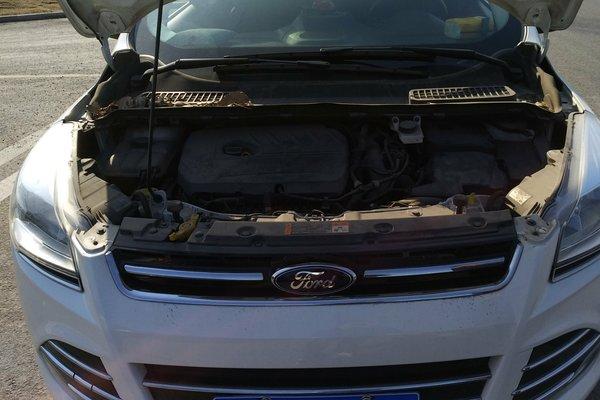 2016年翼虎1.5四驱越野表现,2020款翼虎1.5t越野试驾视频