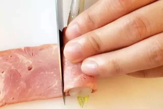 芦笋长得又小又细怎么回事,芦笋长得很细很短什么原因