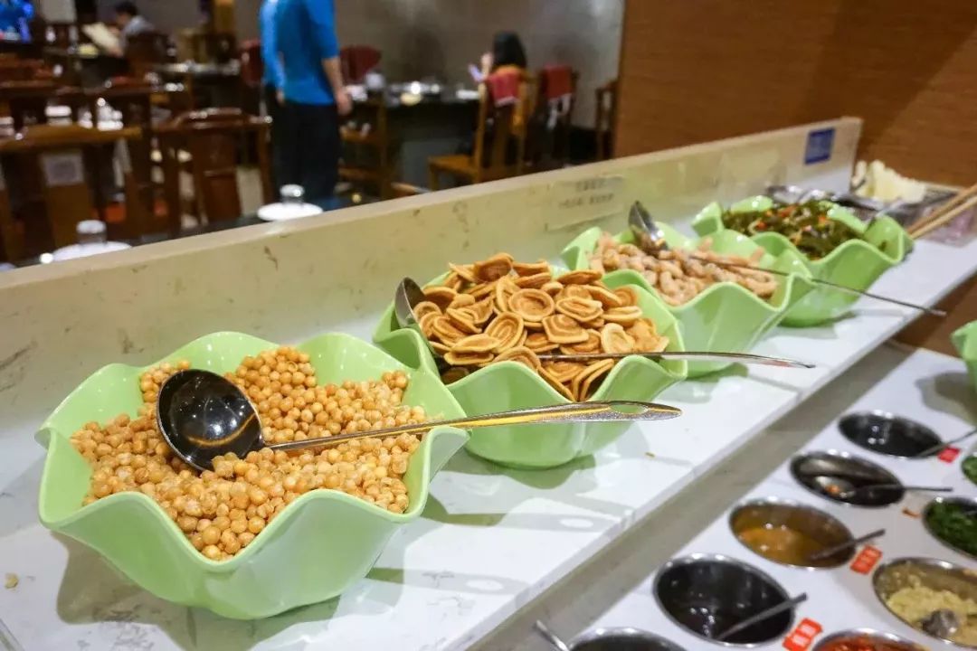 重庆火锅前十强十大必点菜,冬天重庆南山火锅推荐