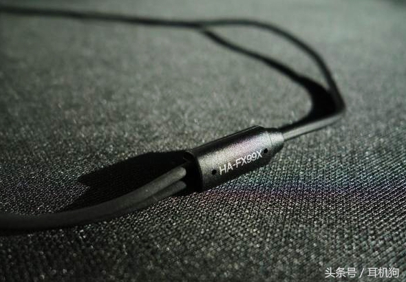 下潜重低音震撼音响,索尼xbaz5有什么用