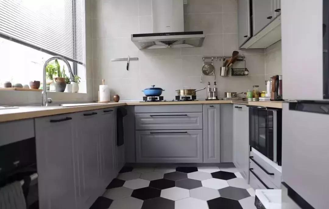 装修北欧风瓷砖,装修风格北欧地板