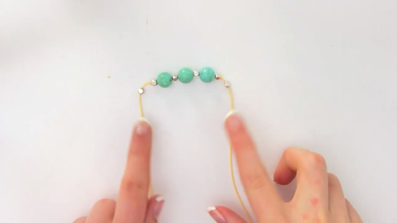 四种方法做手链,各种编织手链的做法