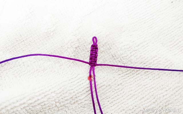 木子李手工编绳教程同心结,木子手工手链视频大全