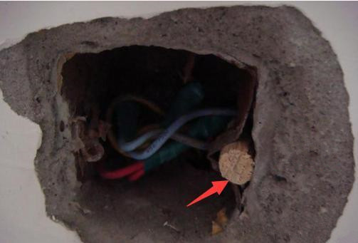 墙壁暗盒坏了更换,暗盒螺丝坏了不用砸墙轻松搞定