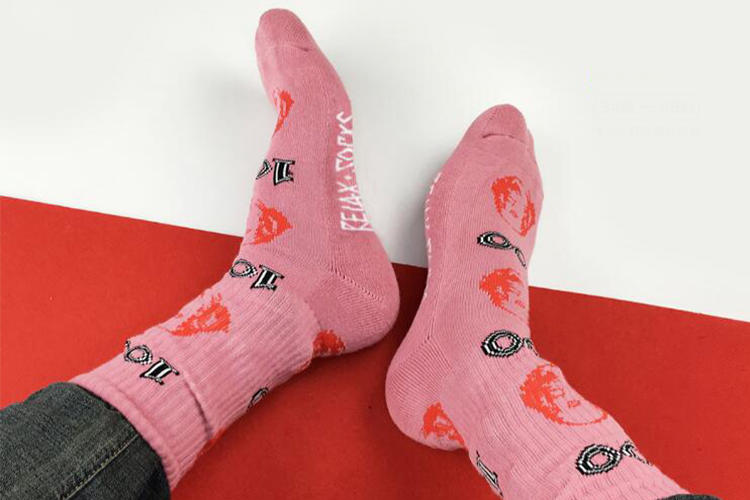 拒绝高冷瘫，袜子也要高颜值