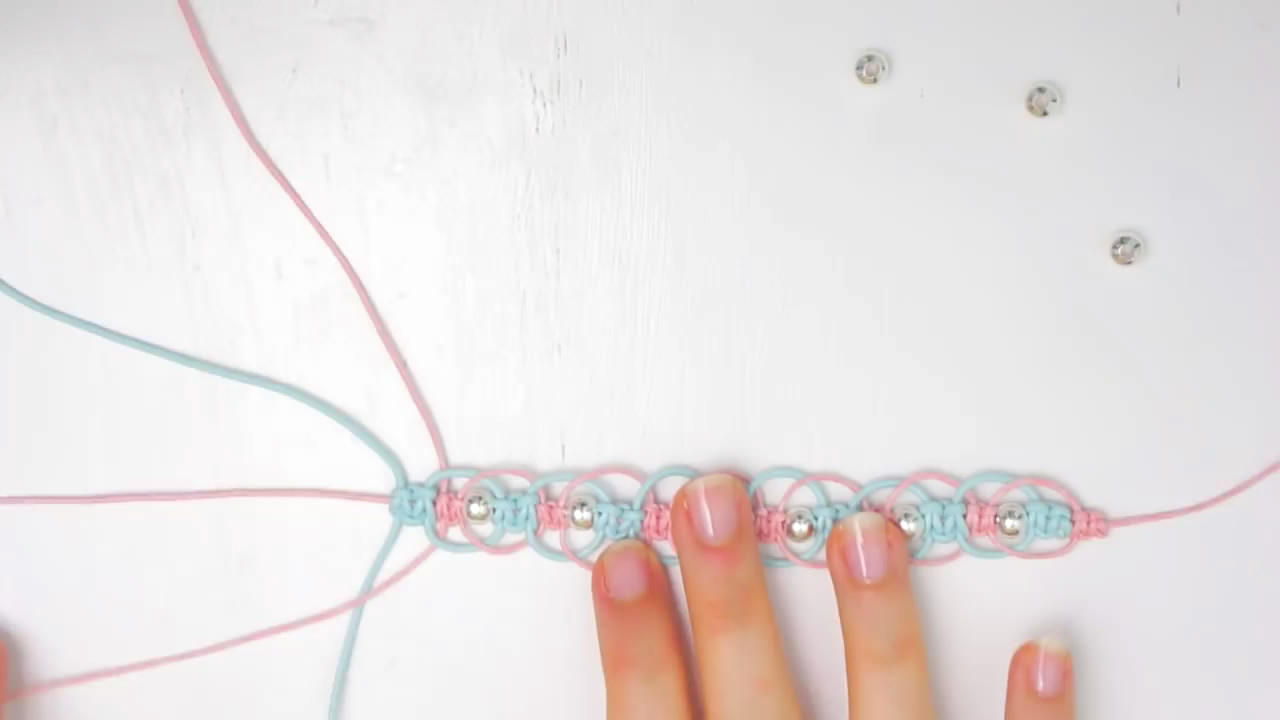 超简单的手链编织,简单而实用的手链编织教程