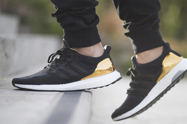 土豪球鞋盘点,汤普森金色球鞋