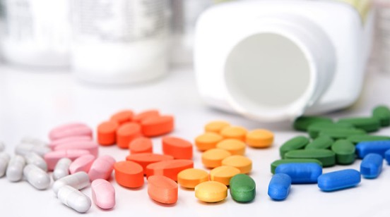 各种药与酒同服的危害,哪些药物不能和酒一起喝