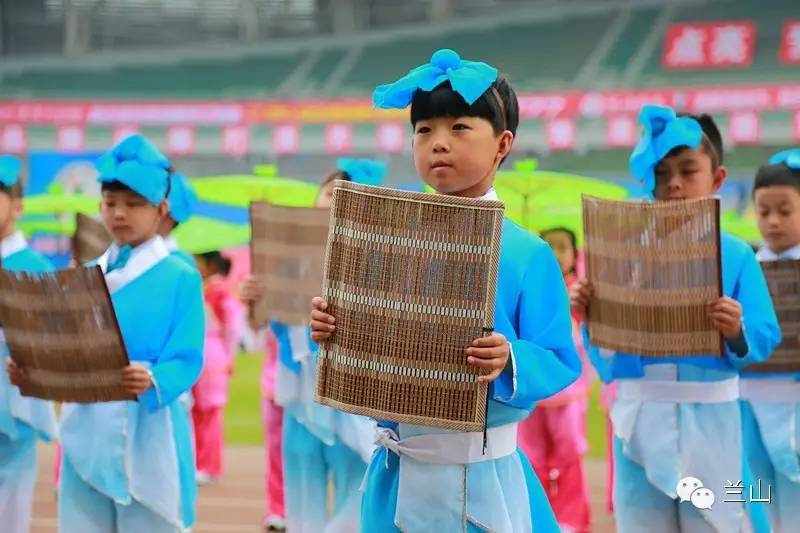 临沂商城实验学校万人足球节,临沂商城实验学校2016运动会