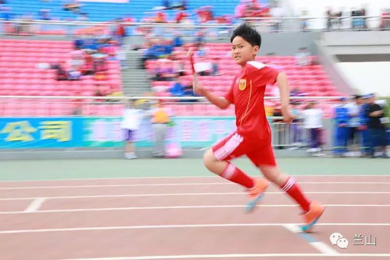 临沂商城实验学校万人足球节,临沂商城实验学校2016运动会