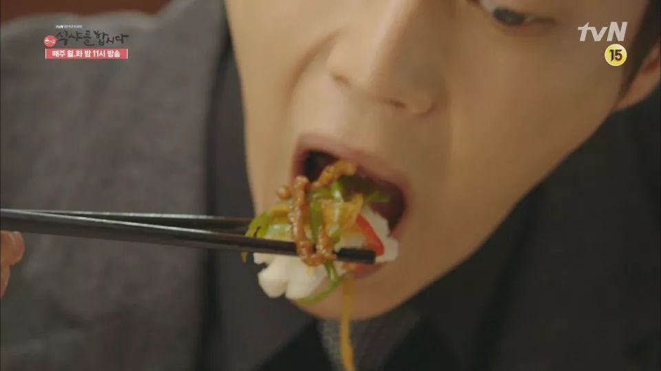 18岁落选JYP,医生认证为整容模板!演戏最好的不正经爱豆却靠吃播一炮而红?