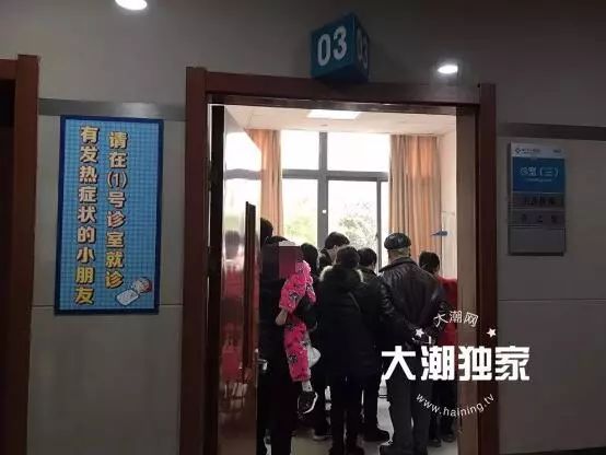 三年级小学生突然来大姨妈了,三年级女孩来大姨妈了怎么回事