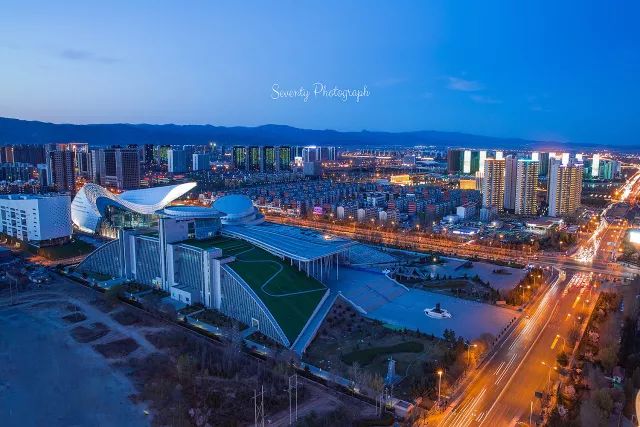 绝美！《呼和浩特，蔚蓝的长歌》里藏着青城人的幸福密码……