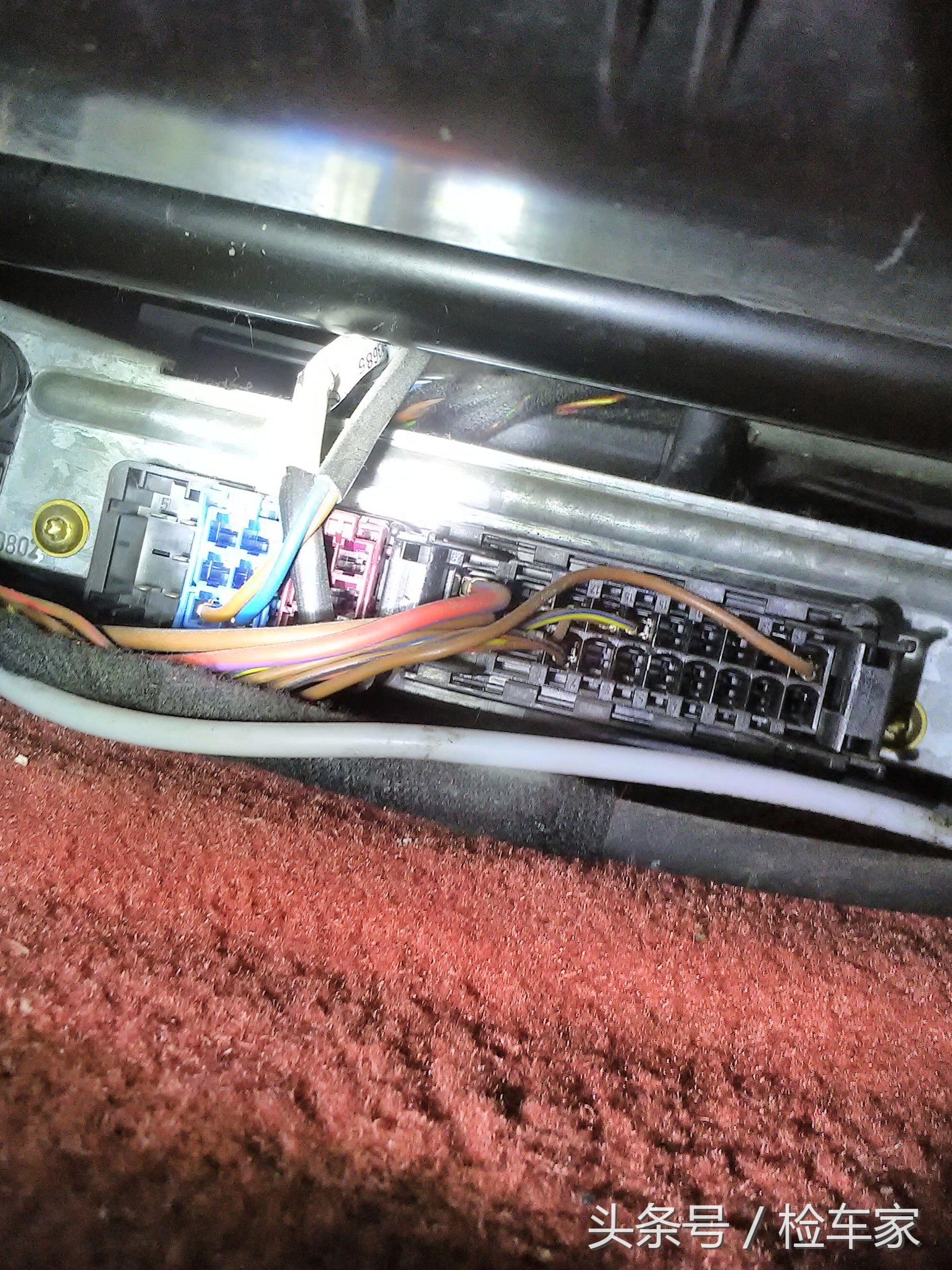 奔驰sl值不值得购买,09年的奔驰sl值得买吗