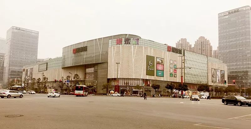 置业首选城市,成都银泰城住宅