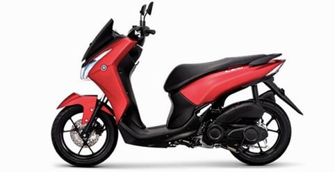 MAXi家族小将登场：2018雅马哈LEXi/S125