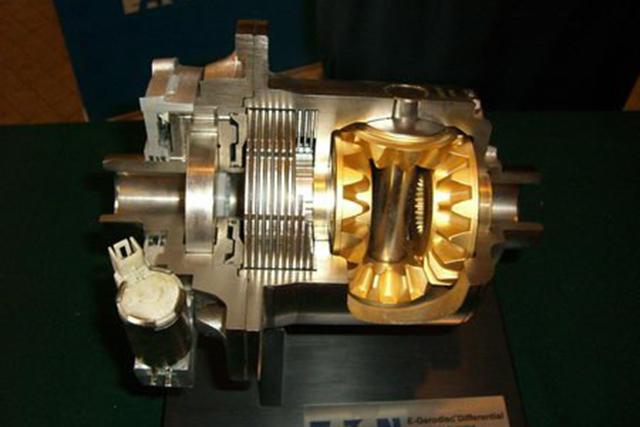 三菱哪款越野车动力最好,比三菱帕杰罗更好的超选四驱