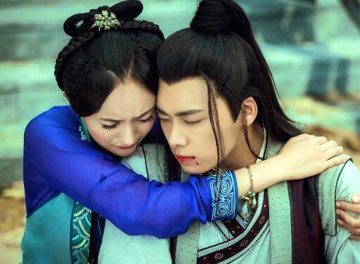 杨幂是个怎么样的女人,杨幂是有多么的优秀啊