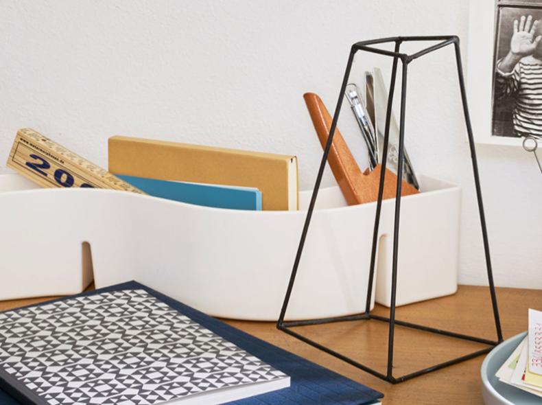 收纳一些小物件还是不错的,全都取决于收纳物件的选择