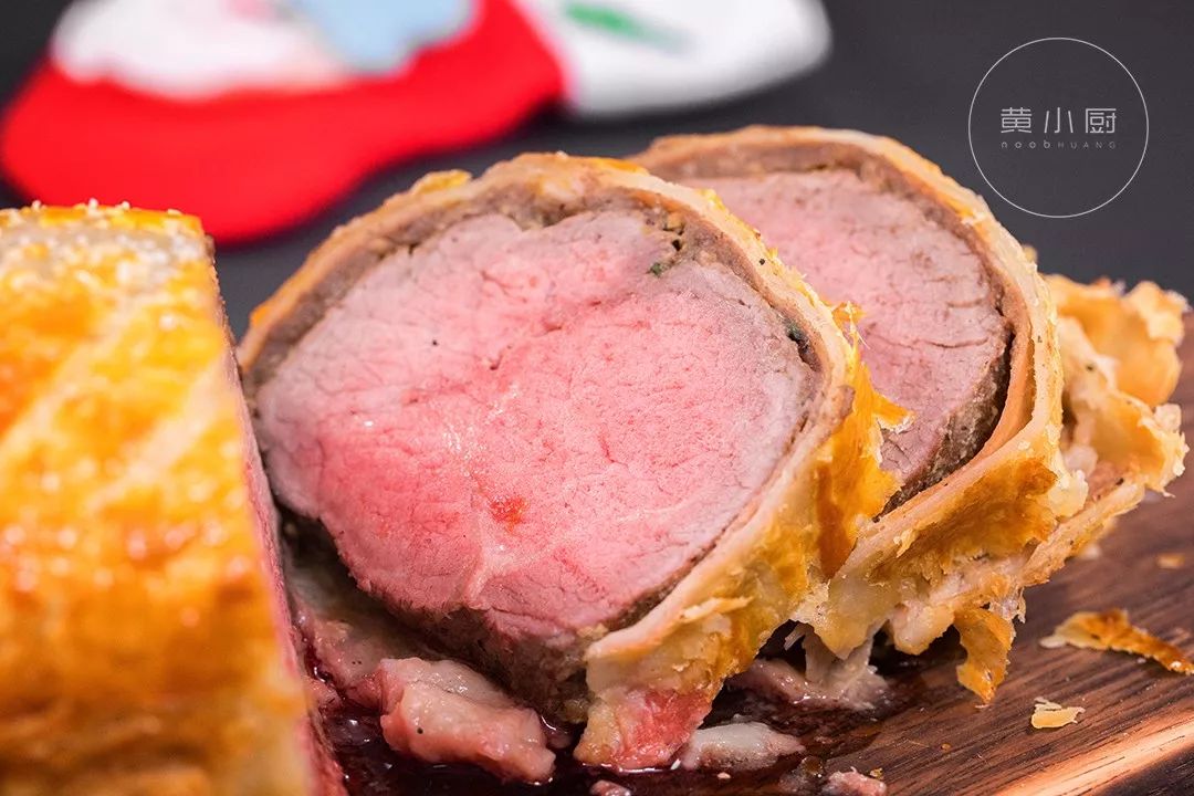 吃完你做的惠灵顿牛排，TA就把情人节礼物忘了～