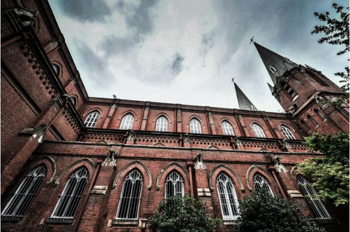 上海可以坐地铁去的古镇,上海国外风情的小镇