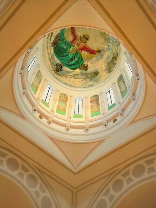 上海可以坐地铁去的古镇,上海国外风情的小镇