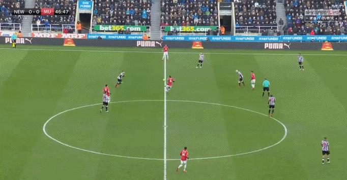 招招被克制,穆里尼奥遭到老冤家贝大师“死亡缠绕”