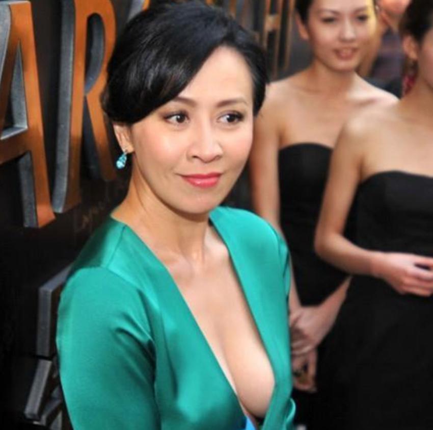 九十年代香港女星的今昔对比,美人迟暮的视频