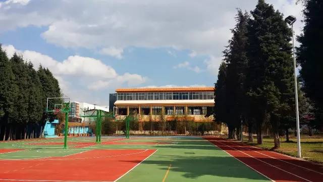 云南衡水实验中学西双版纳学校,云南衡水实验中学高中部