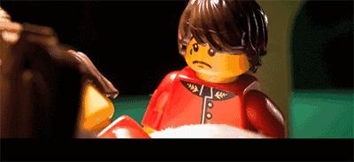 这对小夫妻竟然在家里造出了城堡、火星、九层妖塔