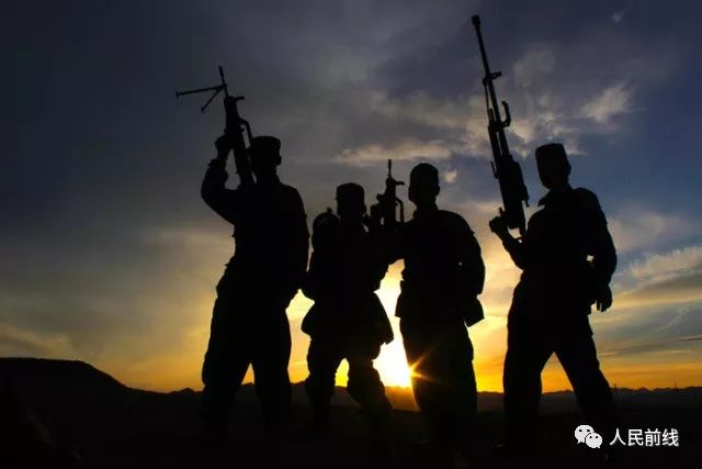 「策划」别天真了，士官哪有那么好当！