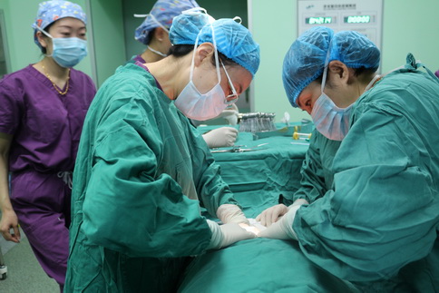 高龄产妇意外怀上二胎,不孕不育却喜得贵子