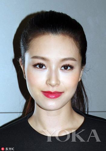 干净清爽“大光明”漂亮额头秀出来