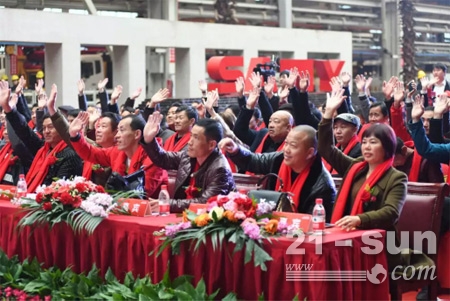 两小时电商购机50多台2018年三一全液压有“钱”途