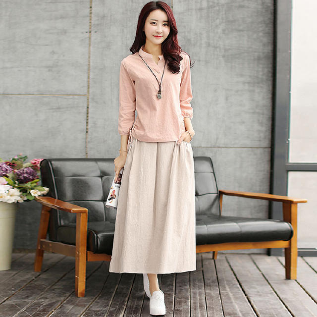 省去搭配的烦恼,省心搭配时尚套装绝对是首选