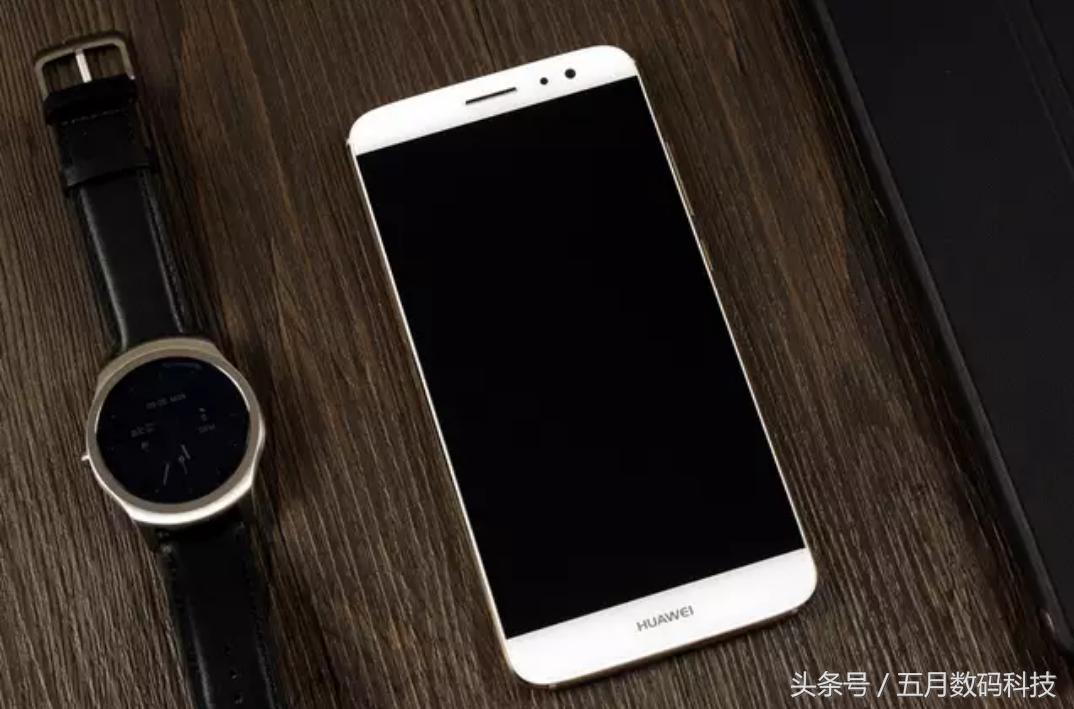 华为历代手机荣耀系列,华为手机荣耀系列最早的