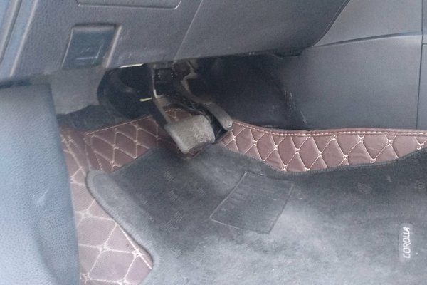 丰田卡罗拉8万公里二手车多少钱,丰田卡罗拉13年现在卖多少钱二手