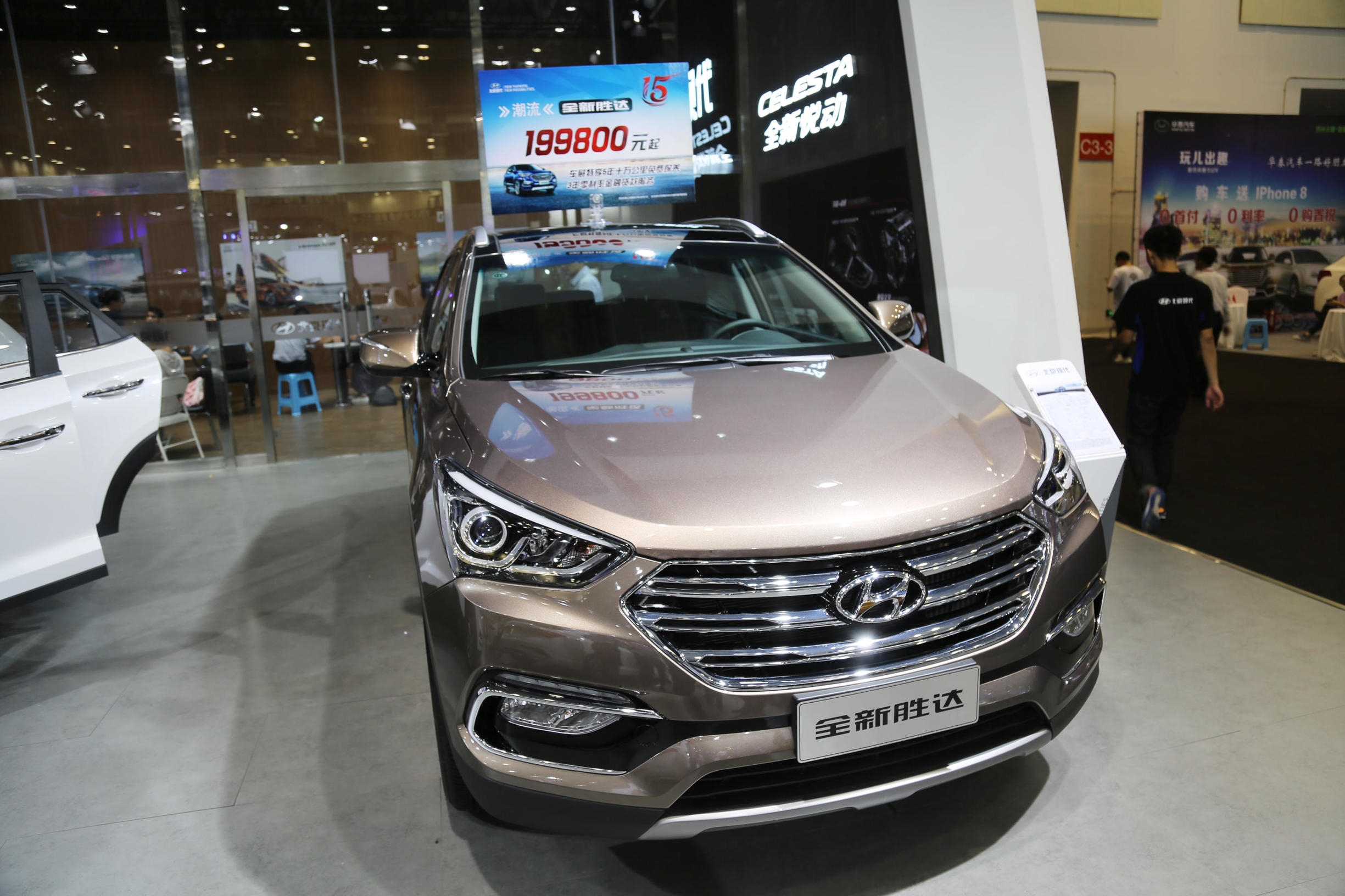 现代途胜2021款胜达落地价明细,北京现代胜达途胜