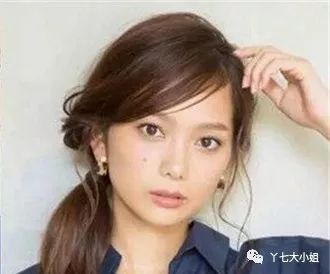 好看易学易懂洋气减龄编发教程,大圆脸新年编发教程洋气高级