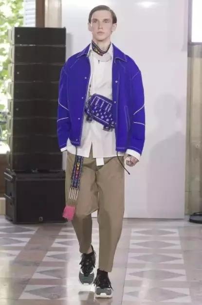 又好看又舒服的运动鞋,好看又便宜的运动鞋价格20元