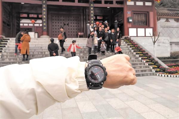 带着高新造把爱捎回家！12道“高新味”跨越10城齐报春