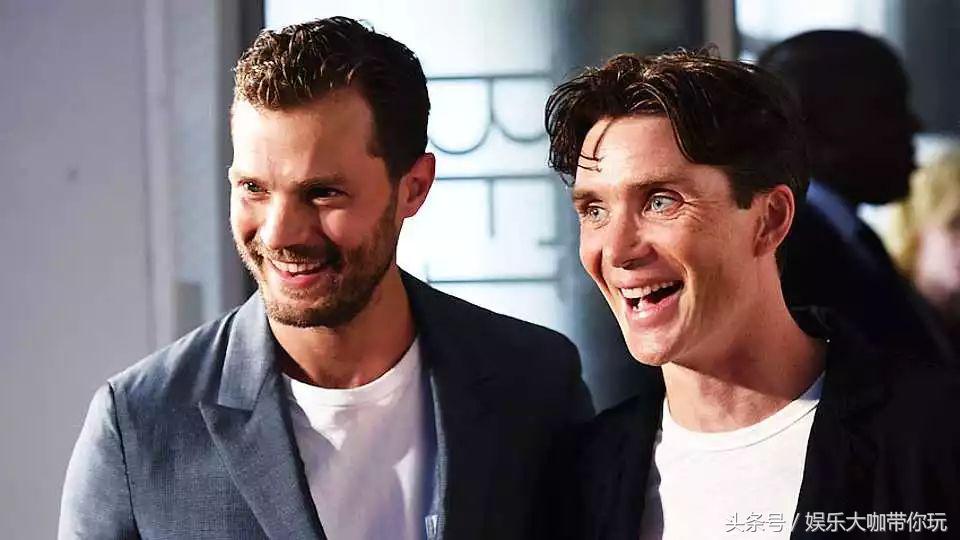 看完《五十度飞》,我还活着……