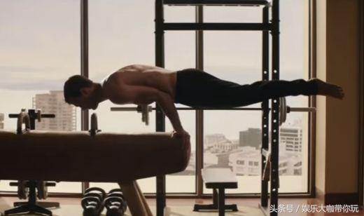 看完《五十度飞》,我还活着……