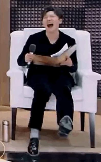 郭京飞硬核男粉,郭京飞嘟嘴卖萌