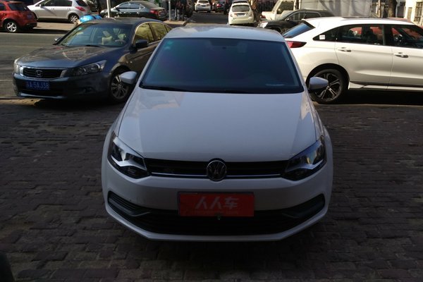 大众polo手动风尚内饰,大众polo外观造型