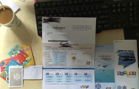 信用卡被别人偷走了逾期了怎么办,身份证被盗用信用卡逾期怎么办