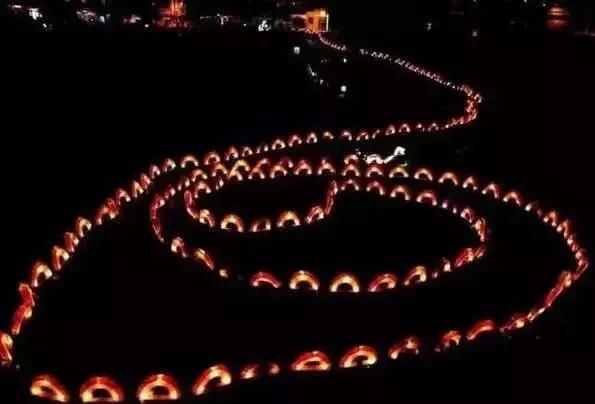 元宵节看花灯的景点,今年元宵值得去玩的地方