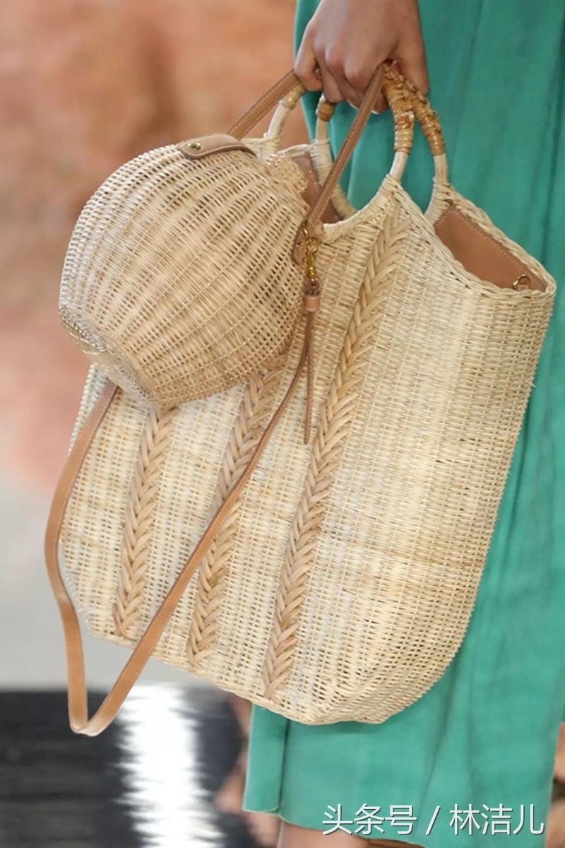 2018冬季最流行的包包,2019最流行的5款包包时髦精都在背