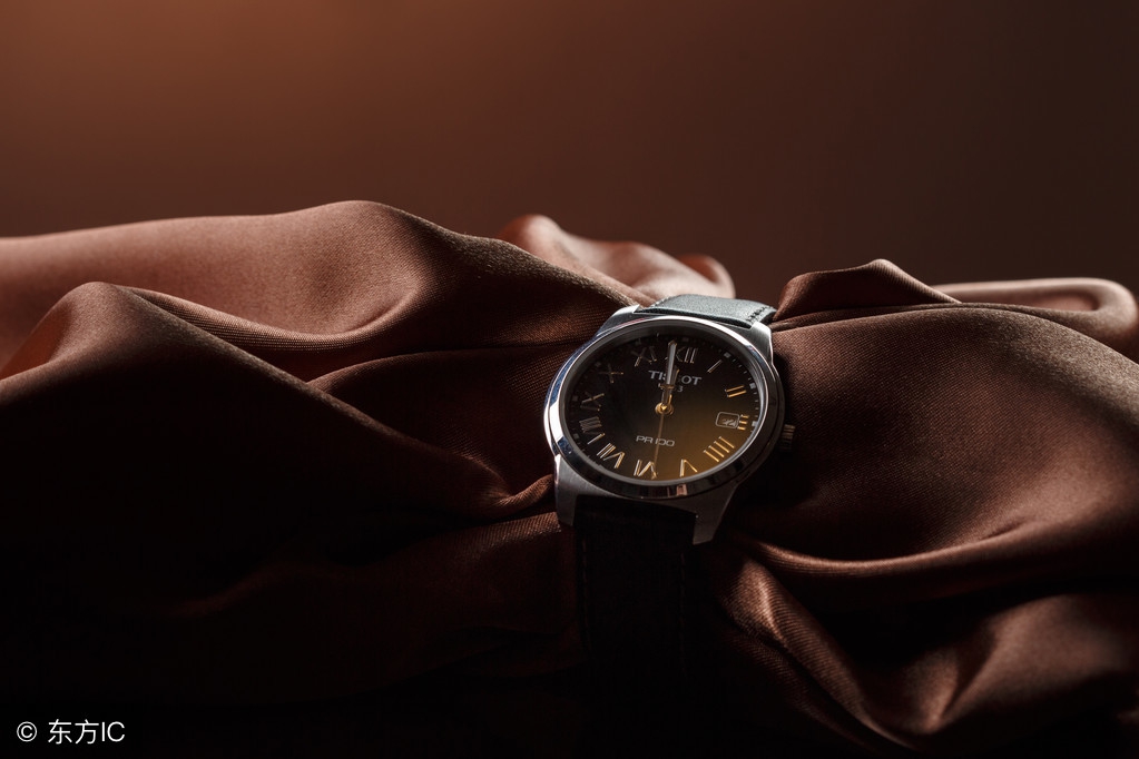 天梭手表和浪琴哪个好,天梭公认最好的三款